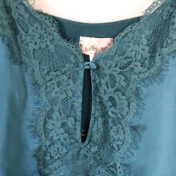 Willow & Root Women's Satin Slip Top Tank Lace Medium - Picture 3 of 6